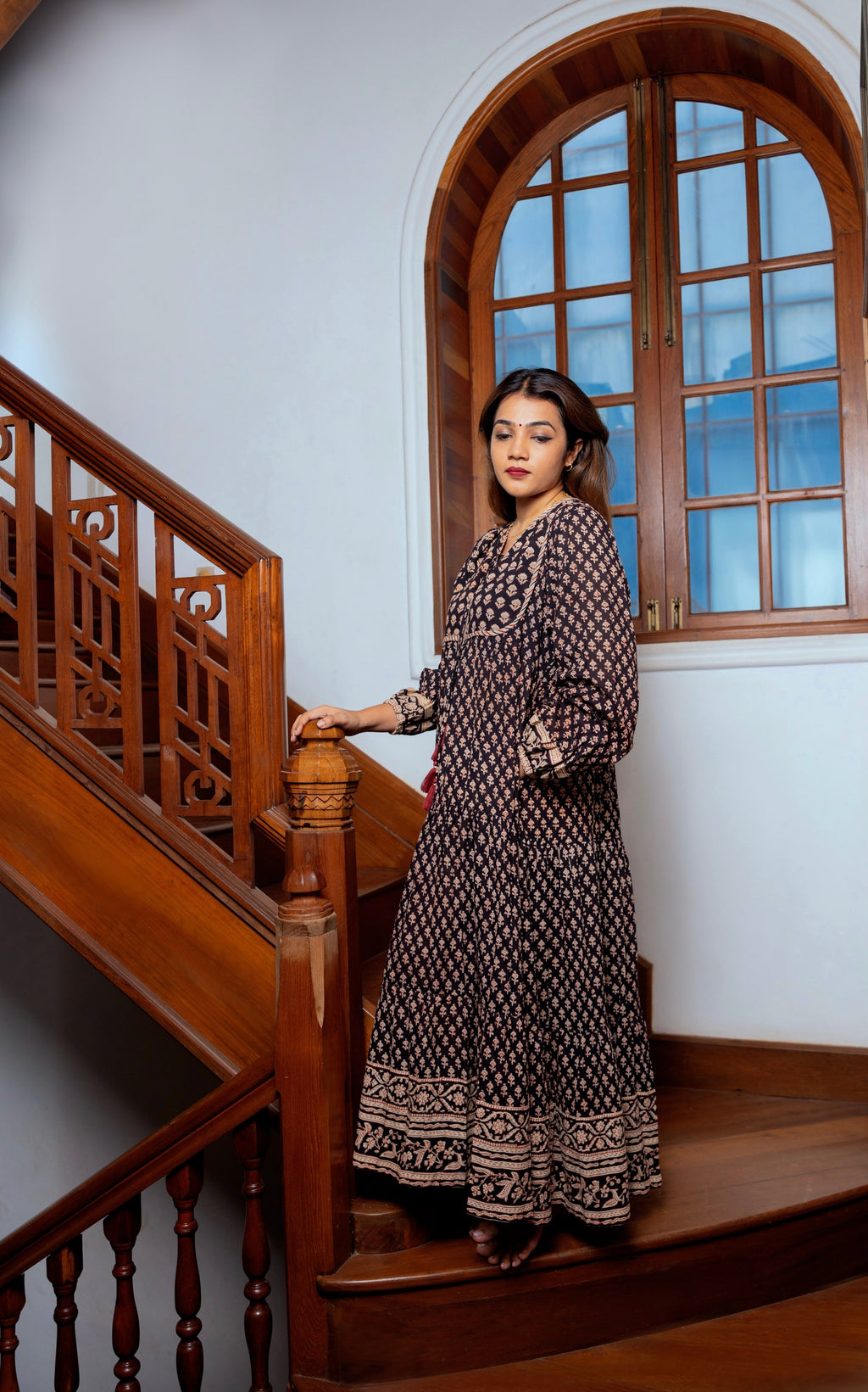 Noir Élan- Raga Collection