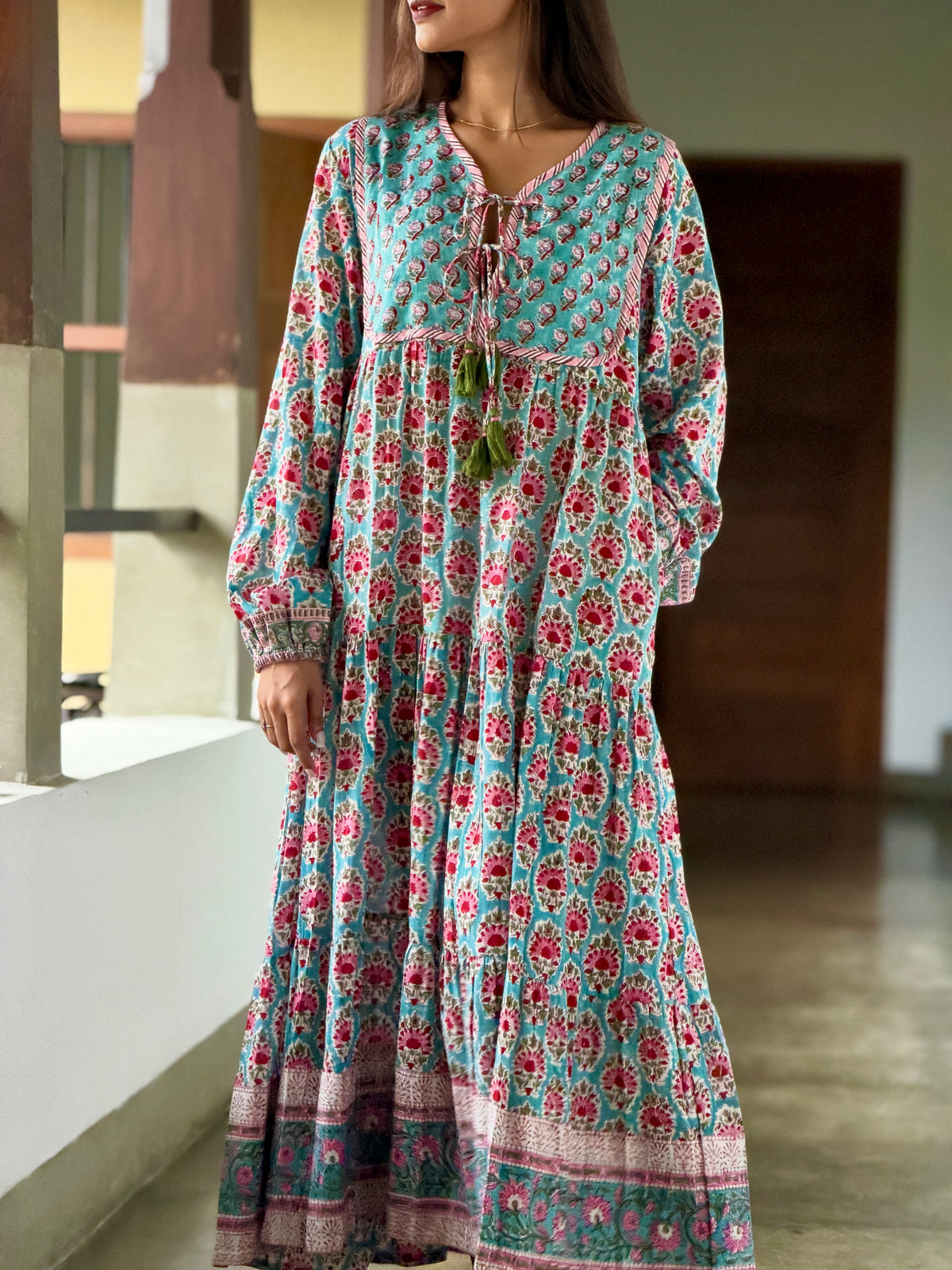 Opaline- Mecuria Collection