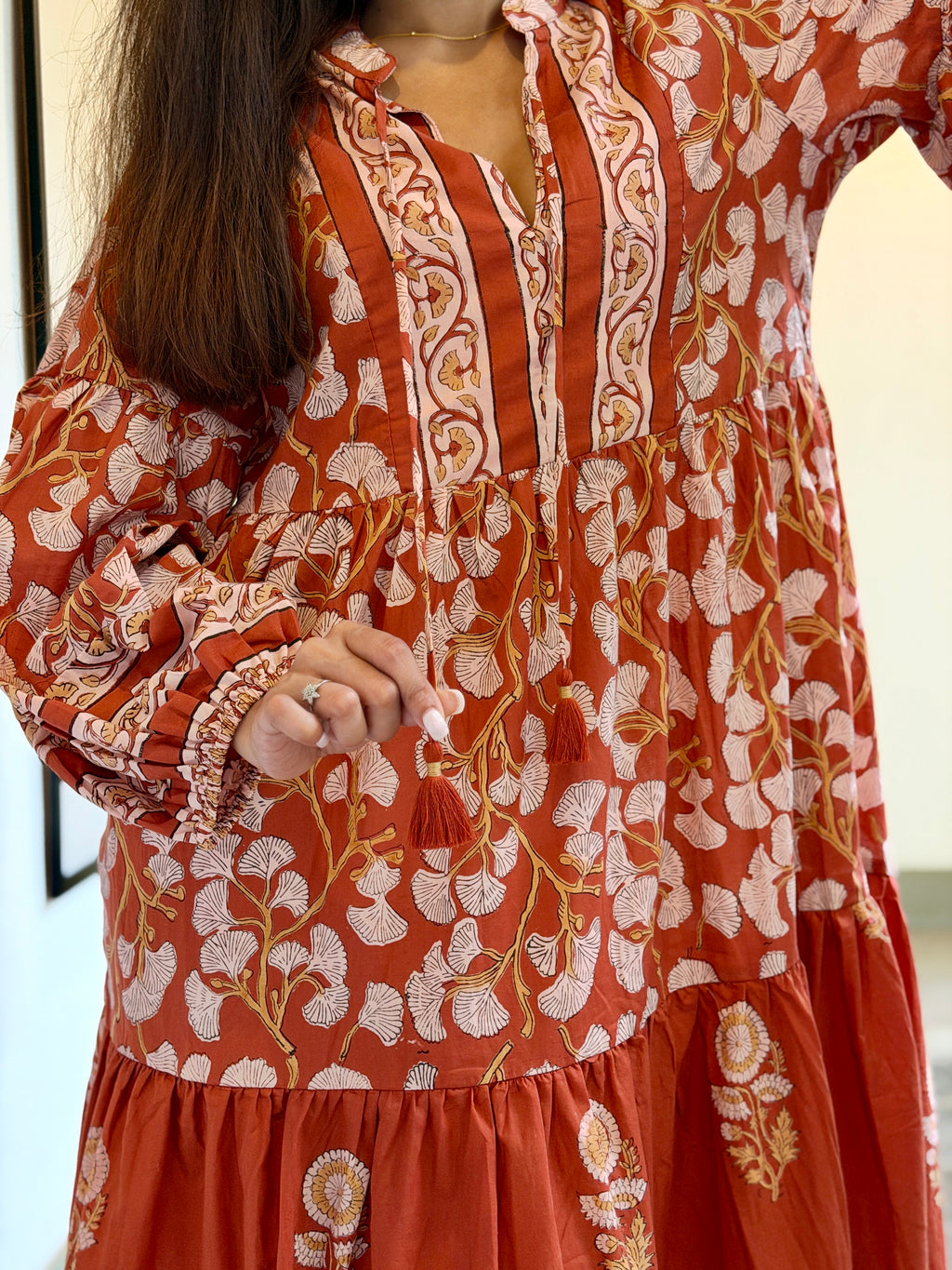 Raquel - Mecuria Collection